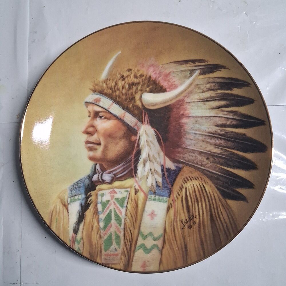 decorative plate by perillo "Nobility of the Algonquin" excellent condition